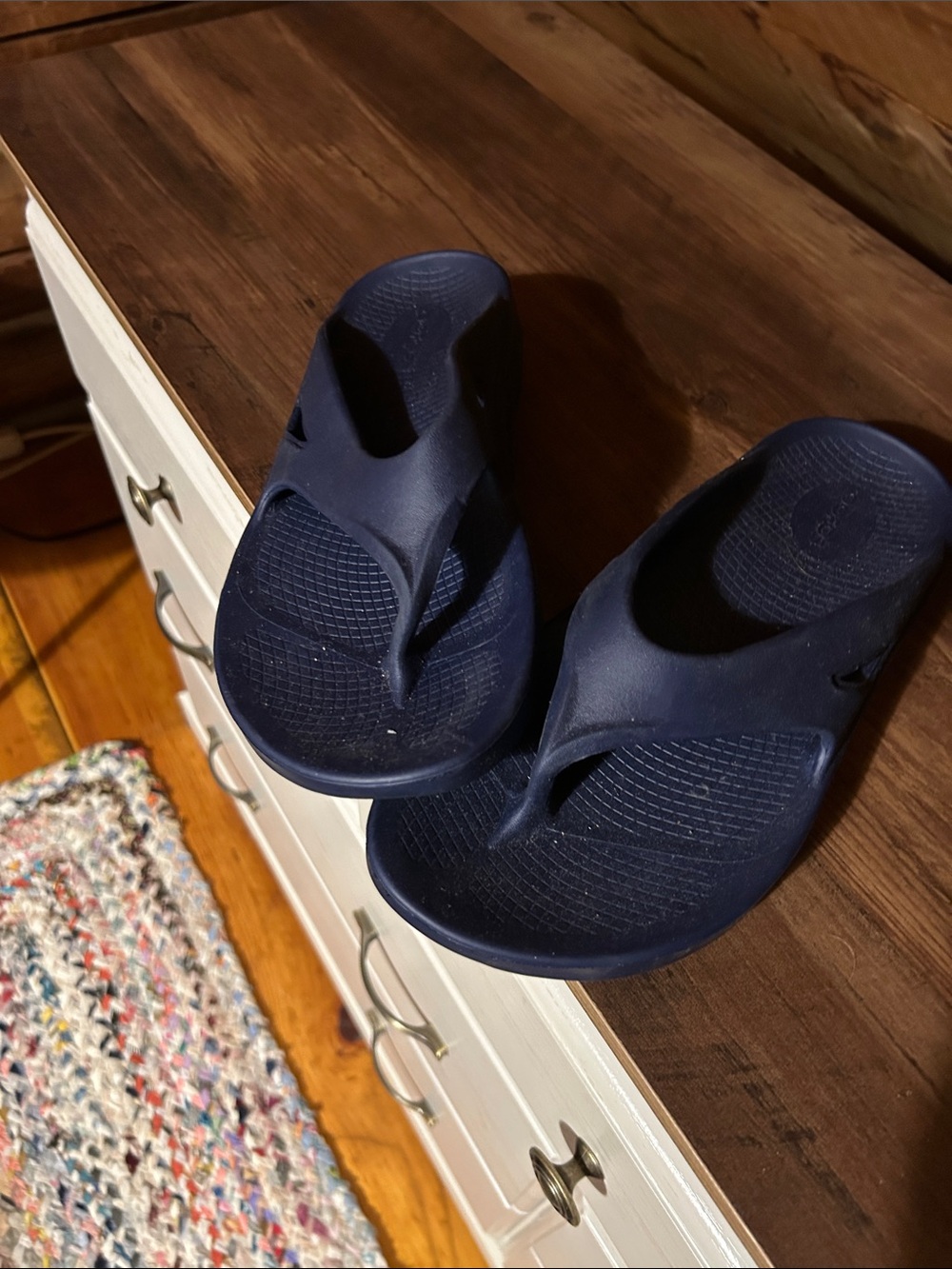 OOFOS Navy Blue Women’s Thong Sandals